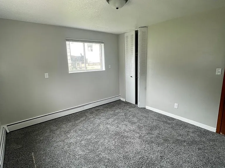 118 E Phillip Ave — Photo 9