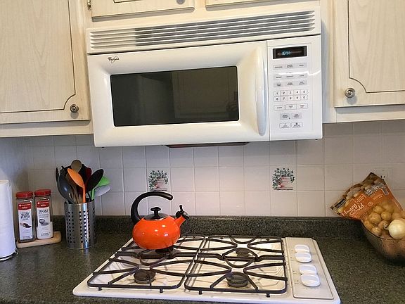 4th image of 5960 30th Ave S APT 307