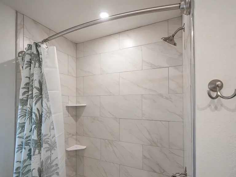 3122 W Illinois Ave — Photo 11