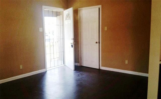 1st image of 2209 Lea Crest Dr