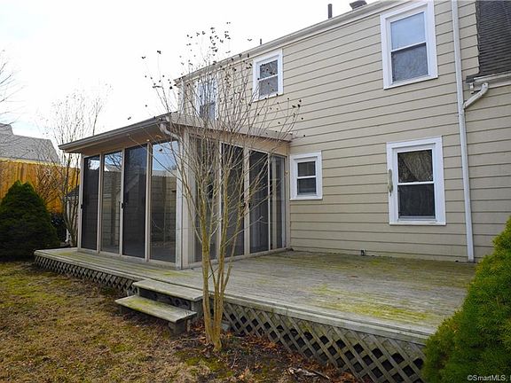 3rd image of 271 Glenwood Ave