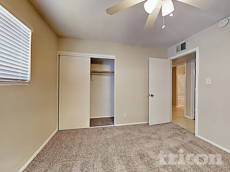 5024 W Krall St — Photo 10