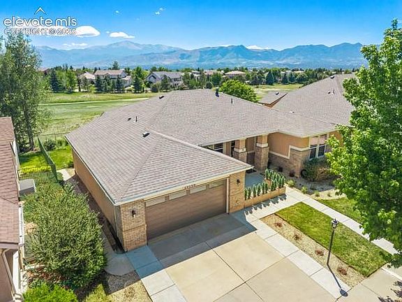 2nd image of 10166 Pine Glade Dr