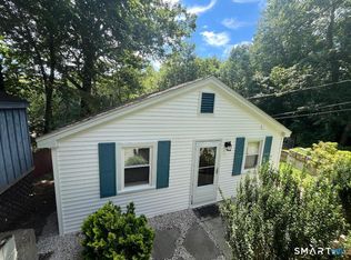 91 White Rd, Ellington, CT 06029