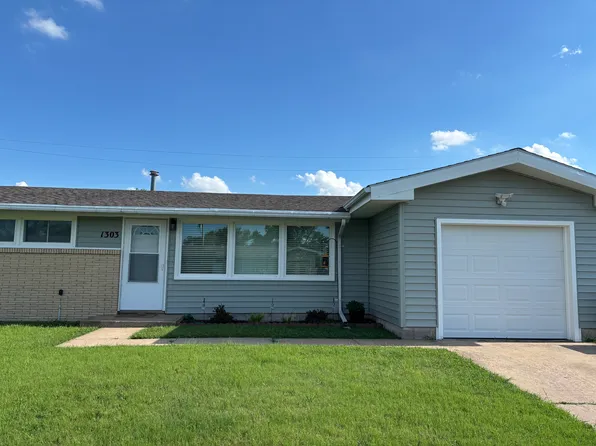 (undisclosed Address), Salina, KS 67401