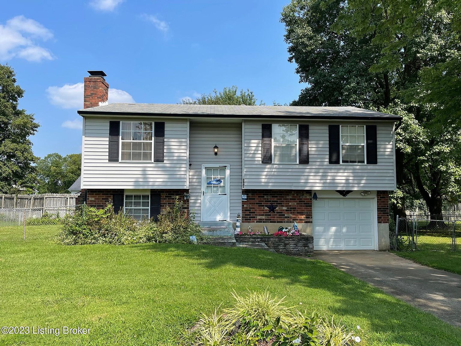 3821 Northumberland Dr, Worthington Hills, KY 40245 Zillow