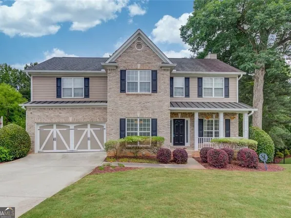 262 Sandhurst Ct, Suwanee, GA 30024