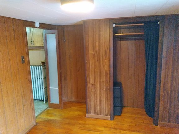 3rd image of 312 William St #2