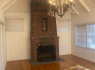 363 Beloit Ave, Los Angeles, CA 90049