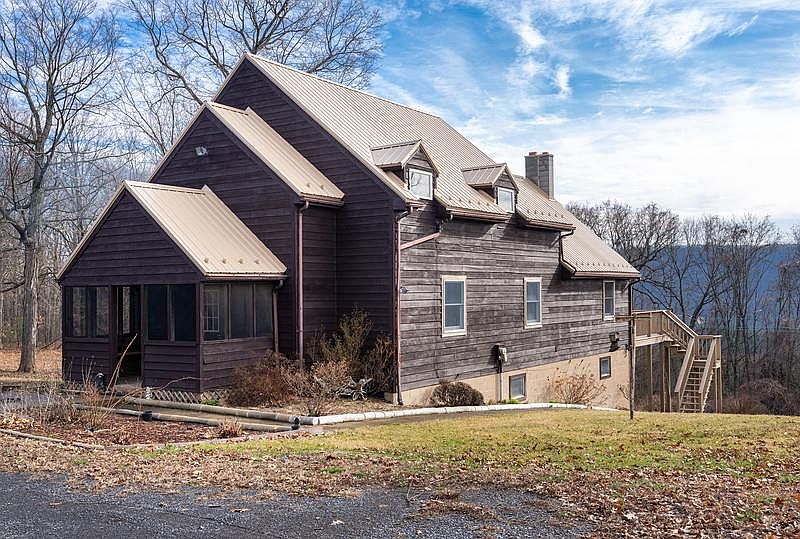 20843 Scenery Ln, Three Springs, PA 17264 Zillow