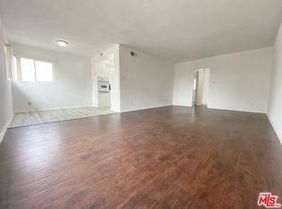 118 W Buckthorn St UNIT 3, Inglewood, CA 90301