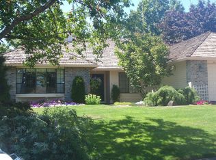 20672 NW Quail Hollow Dr, Portland, OR 97229