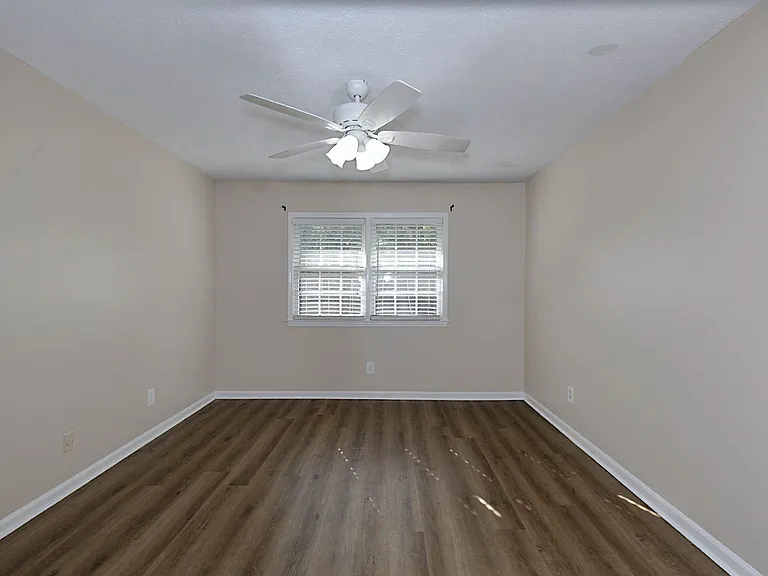 6101 River Rd #2 — Photo 18