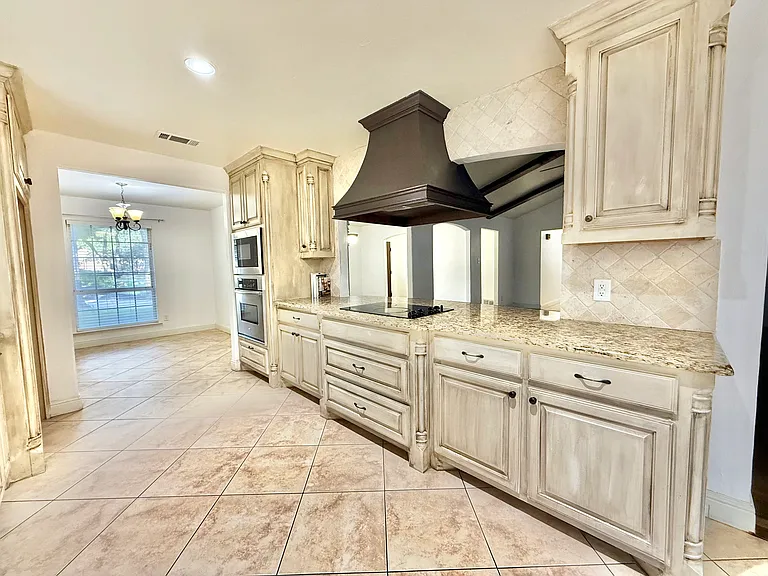 5100 Oak Timbers Ct — Photo 19