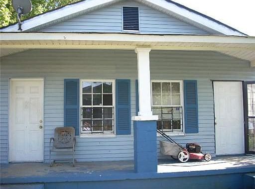 1st image of 1 Belleville Ct