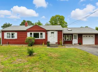 60 Falmouth Rd, Chicopee, MA 01020