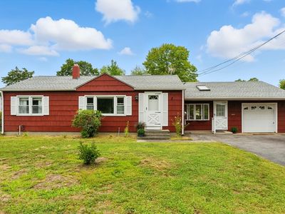 60 Falmouth Rd, Chicopee, MA, 01020