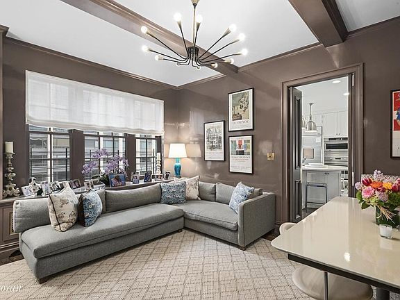 4th image of 164 E 72nd St APT 12A