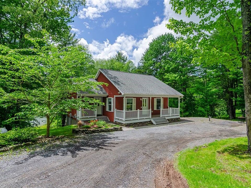 1st image of 1565 Tupper Hill Rd