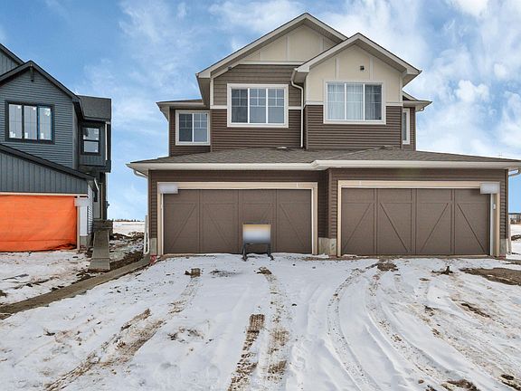 2nd image of 5657 Hawthorn Way SW