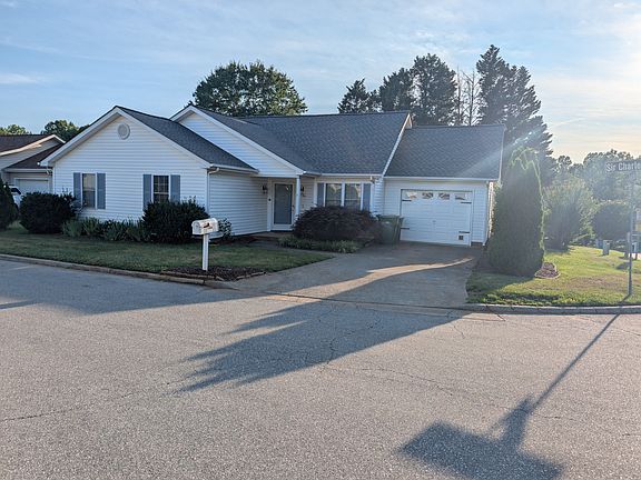 2nd image of 1466 Sir Charles Dr