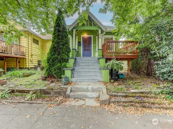 928 N 75th Street, Seattle, WA 98103