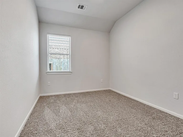 10026 Thicket Park Ln — Photo 18