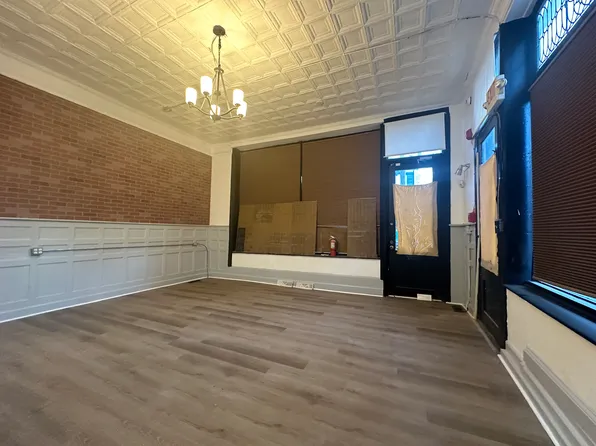 1631 Wallace St #1, Philadelphia, PA 19130