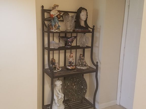 3rd image of 6515 Kensington Ln APT 106