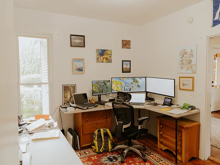 110 Field St — Photo 25