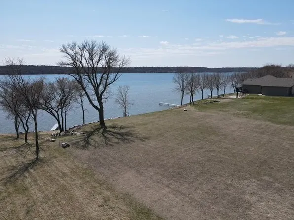 83949 Ridge Creek Dr, Clinton, MN 56225