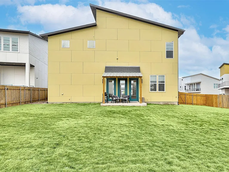 6317 Toscana Ave — Photo 34