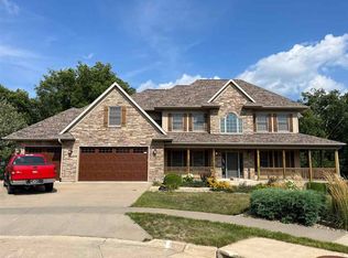 1580 Ironwood Ln, North Liberty, IA 52317