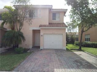 3970 NW 92nd Ave, Sunrise, FL 33351
