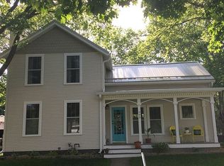 903 Iowa St, Cedar Falls, IA 50613