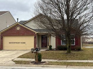 8249 S Quarter Moon Dr, Pendleton, IN