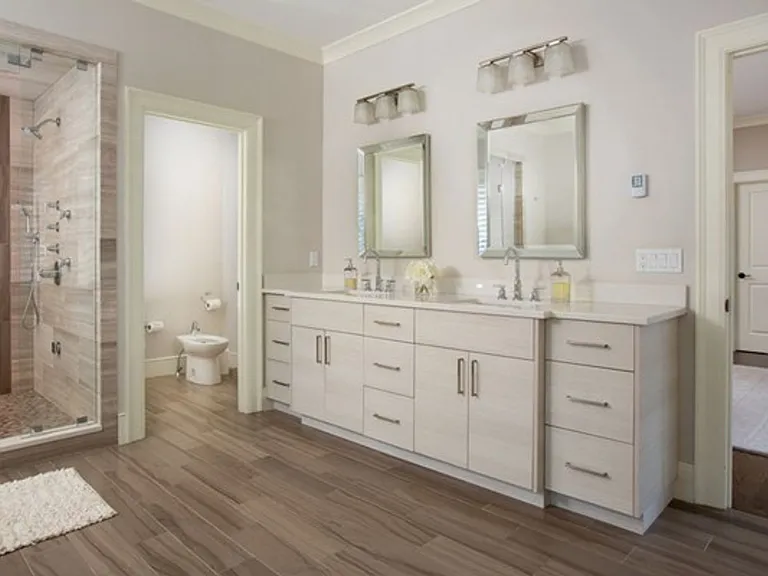 1580 Beacon St — Photo 13