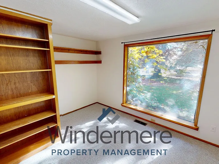 203 Hope St — Photo 13