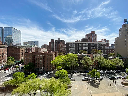 Rented by Compass | media 16