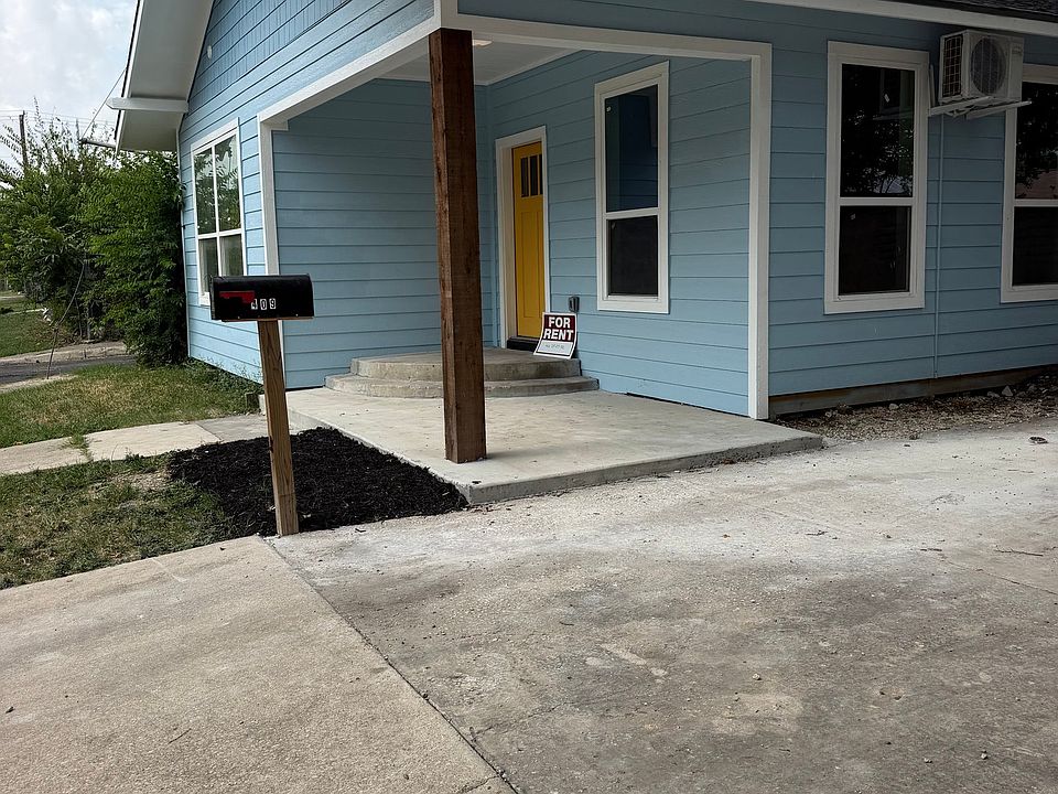 1st image of 409 S Calaveras St
