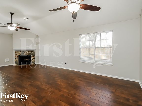 2nd image of 2210 Dublin Dr