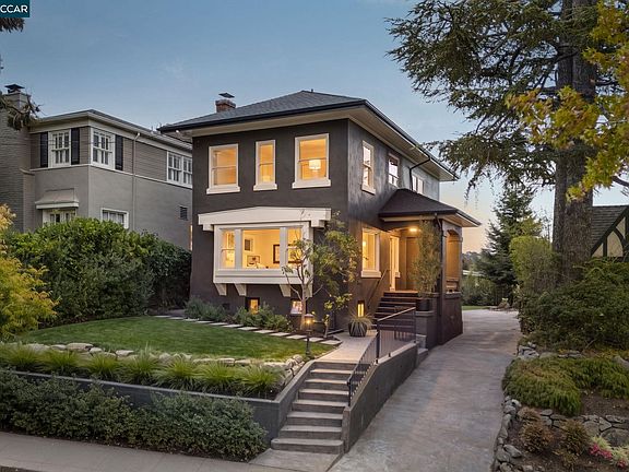 2nd image of 362 Magnolia Ave