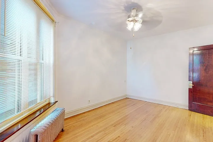 5427 S. Greenwood — Photo 21
