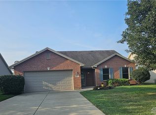 506 Stone Path Ct, Carlisle, OH 45005