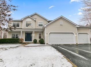 424 Driftwood Dr, Dekalb, IL 60115