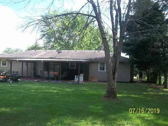3rd image of 788 Candy Ln