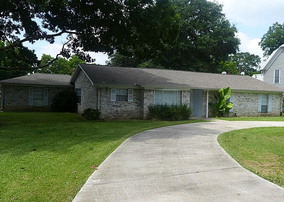 1st image of 6007 Guyler St