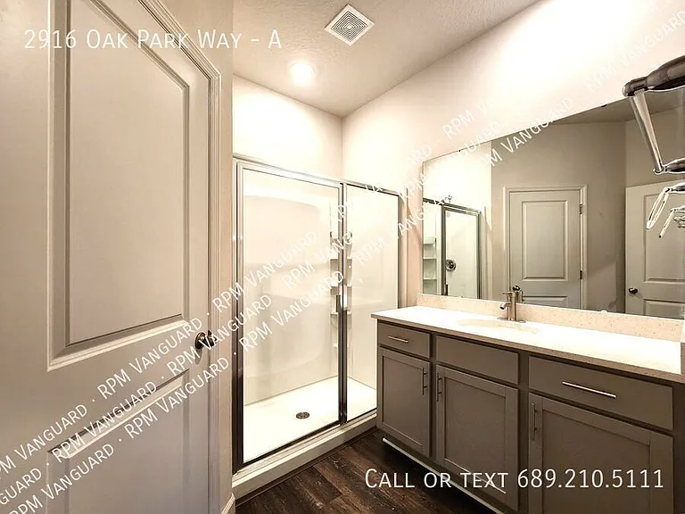 2916 Oak Park Way #A — Photo 10