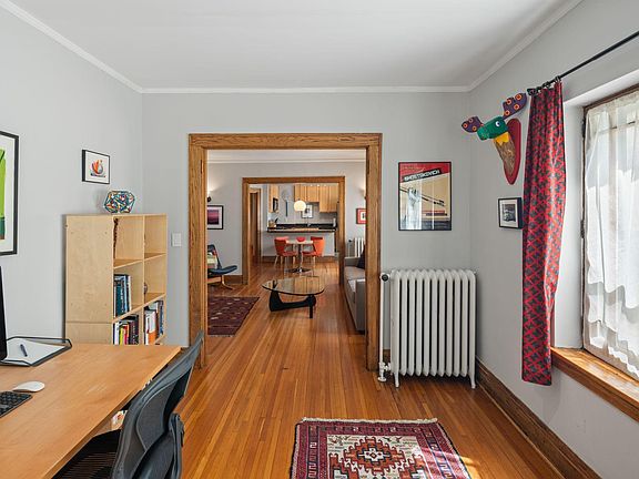 5th image of 3129 Fremont Ave S APT 2