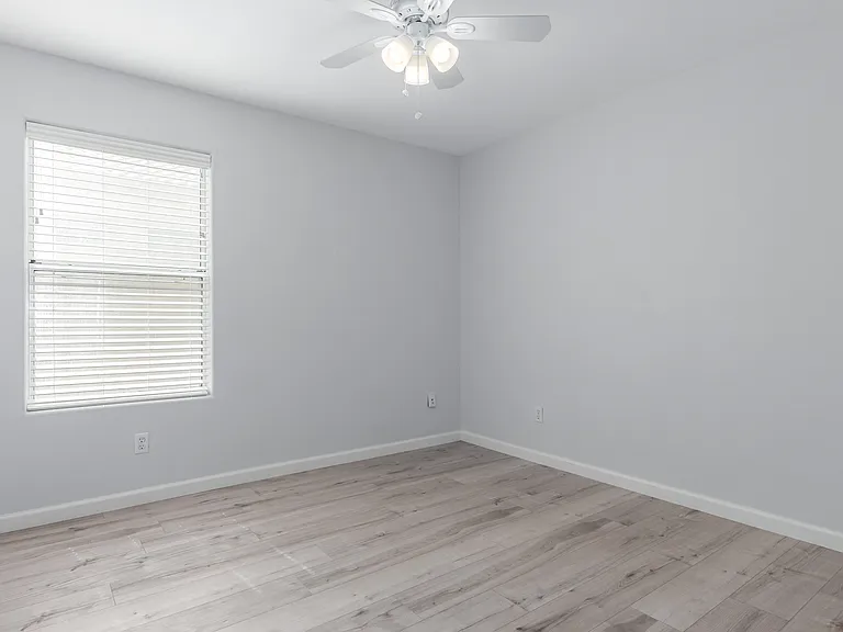 4623 E Libby St — Photo 21